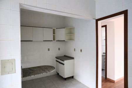 Apartamento para alugar com 75m², 2 quartos e 1 vaga Apartamento para alugar com 75m², 2 quartos e 1 vagaCozinha