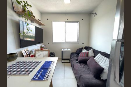 Sala/Cozinha de apartamento para alugar com 2 quartos, 32m² em Jardim Celeste, São Paulo