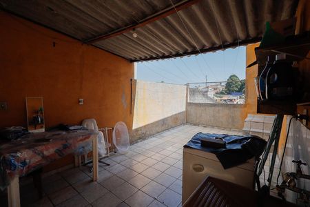 Casa à venda com 191m², 4 quartos e 4 vagas Casa à venda com 191m², 4 quartos e 4 vagasÁrea de Serviço / Quintal