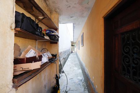 Casa à venda com 191m², 4 quartos e 4 vagas Casa à venda com 191m², 4 quartos e 4 vagasCorredor