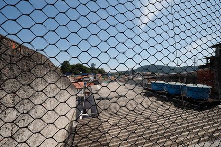 Casa à venda com 191m², 4 quartos e 4 vagas Casa à venda com 191m², 4 quartos e 4 vagasVista