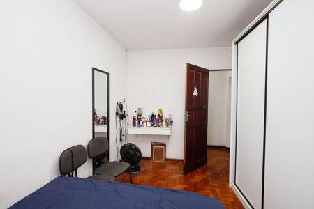 Casa à venda com 191m², 4 quartos e 4 vagas Casa à venda com 191m², 4 quartos e 4 vagasQuarto 2
