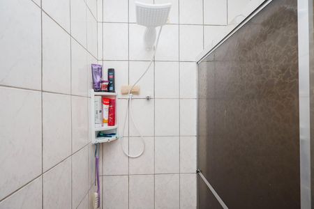 Casa à venda com 191m², 4 quartos e 4 vagas Casa à venda com 191m², 4 quartos e 4 vagasBanheiro da Suíte
