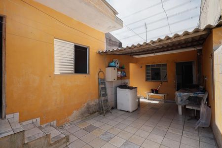 Casa à venda com 191m², 4 quartos e 4 vagas Casa à venda com 191m², 4 quartos e 4 vagasÁrea de Serviço / Quintal
