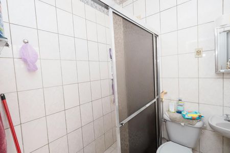 Casa à venda com 191m², 4 quartos e 4 vagas Casa à venda com 191m², 4 quartos e 4 vagasBanheiro da Suíte