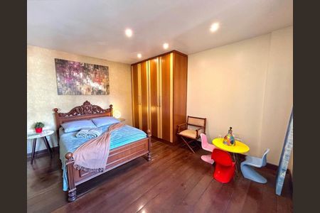 Quarto de apartamento para alugar com 2 quartos, 100m² em Flamengo, Rio de Janeiro