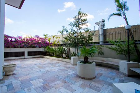 Apartamento para alugar com 140m², 3 quartos e 2 vagas Apartamento para alugar com 140m², 3 quartos e 2 vagasÁrea comum