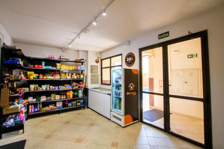 Apartamento para alugar com 140m², 3 quartos e 2 vagas Apartamento para alugar com 140m², 3 quartos e 2 vagasÁrea comum - Mini Mercado