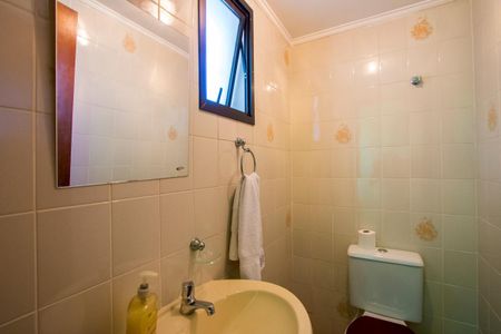 Apartamento para alugar com 140m², 3 quartos e 2 vagas Apartamento para alugar com 140m², 3 quartos e 2 vagasLavabo