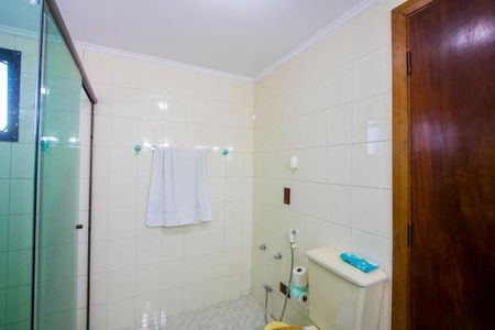 Apartamento para alugar com 140m², 3 quartos e 2 vagas Apartamento para alugar com 140m², 3 quartos e 2 vagasBanheiro do quarto 1