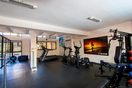Apartamento para alugar com 140m², 3 quartos e 2 vagas Apartamento para alugar com 140m², 3 quartos e 2 vagasÁrea comum - Academia