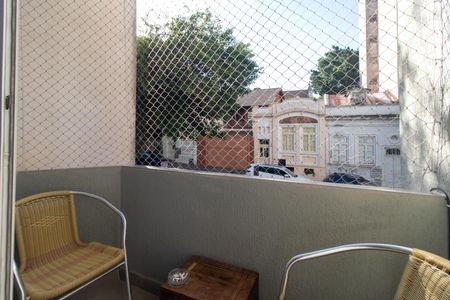 Apartamento à venda com 180m², 2 quartos e sem vagaSacada
