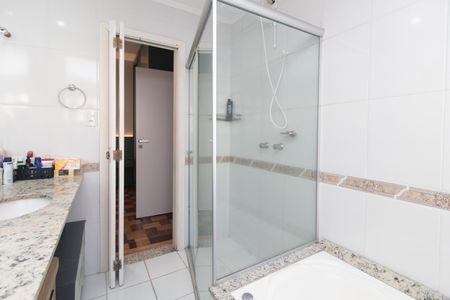 Apartamento à venda com 180m², 2 quartos e sem vagaBanheiro