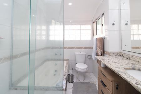 Apartamento à venda com 180m², 2 quartos e sem vagaBanheiro