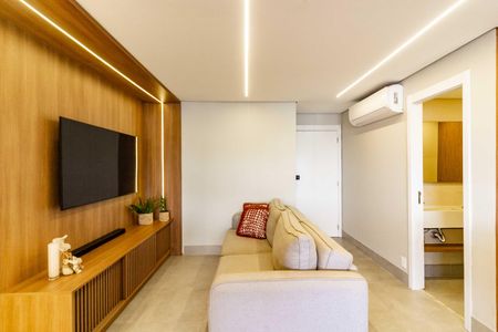 Sala de Estar de apartamento à venda com 3 quartos, 110m² em Jardim das Acacias, São Paulo