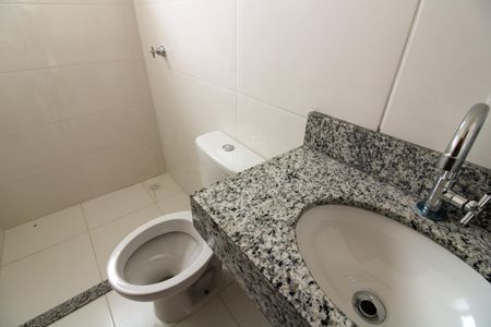 Apartamento à venda com 70m², 2 quartos e sem vagaBanheiro