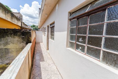 Casa para alugar com 30m², 1 quarto e sem vaga Casa para alugar com 30m², 1 quarto e sem vagaÁrea Privativa/Entrada