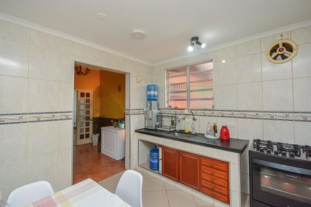 Casa à venda com 200m², 3 quartos e 3 vagas