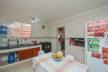 Casa à venda com 200m², 3 quartos e 3 vagas