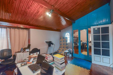 Casa à venda com 200m², 3 quartos e 3 vagas