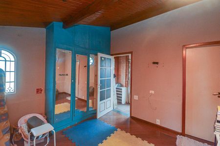 Casa à venda com 200m², 3 quartos e 3 vagas