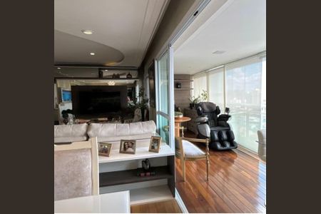 Apartamento à venda com 130m², 2 quartos e 2 vagas Apartamento à venda com 130m², 2 quartos e 2 vagasFoto 01