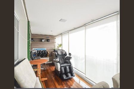 Apartamento à venda com 130m², 2 quartos e 2 vagas Apartamento à venda com 130m², 2 quartos e 2 vagasFoto 02