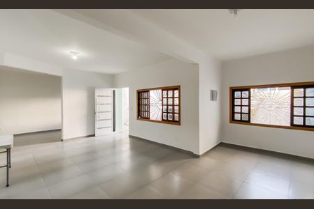 Casa à venda com 400m², 3 quartos e 10 vagasSala