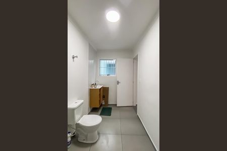 Lavabo de casa à venda com 3 quartos, 400m² em Vila Nhocuné, São Paulo