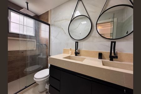 Casa de condomínio para alugar com 260m², 4 quartos e 4 vagas Casa de condomínio para alugar com 260m², 4 quartos e 4 vagasSuíte 1 - Banheiro
