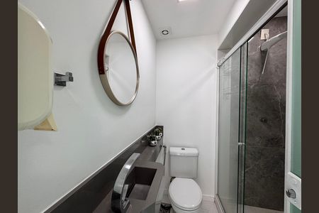 Casa de condomínio para alugar com 260m², 4 quartos e 4 vagas Casa de condomínio para alugar com 260m², 4 quartos e 4 vagasBanheiro