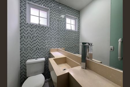 Casa de condomínio para alugar com 260m², 4 quartos e 4 vagas Casa de condomínio para alugar com 260m², 4 quartos e 4 vagasLavabo