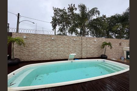 Casa de condomínio para alugar com 260m², 4 quartos e 4 vagas Casa de condomínio para alugar com 260m², 4 quartos e 4 vagasÁrea externa