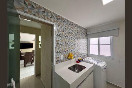 Casa de condomínio para alugar com 260m², 4 quartos e 4 vagas Casa de condomínio para alugar com 260m², 4 quartos e 4 vagasÁrea de Serviço