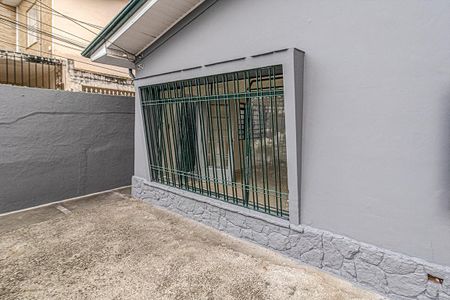 Casa para alugar com 100m², 2 quartos e 2 vagas Casa para alugar com 100m², 2 quartos e 2 vagasgaragem_2