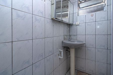 Casa para alugar com 35m², 1 quarto e sem vagabanheiro social_3