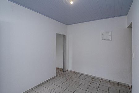 sala_2 de casa para alugar com 1 quarto, 35m² em Vila Brasilina, São Paulo