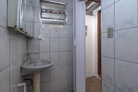 Casa para alugar com 35m², 1 quarto e sem vagabanheiro social_4