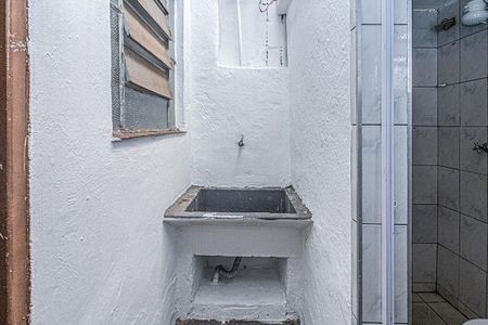 Casa para alugar com 35m², 1 quarto e sem vagaárea de serviço_2