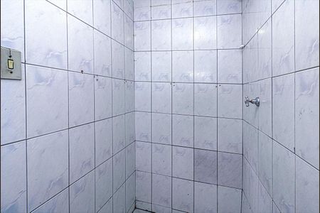 Casa para alugar com 35m², 1 quarto e sem vagabanheiro social_2