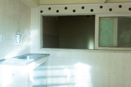 Casa à venda com 261m², 3 quartos e 2 vagasCozinha e Área de Serviço