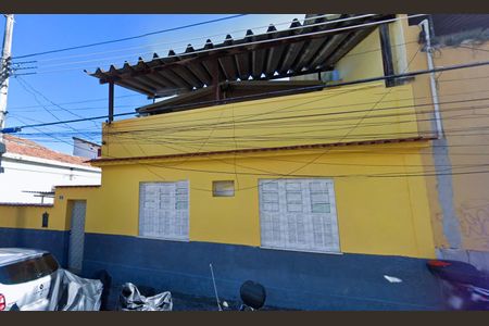 Casa à venda com 261m², 3 quartos e 2 vagasFachada