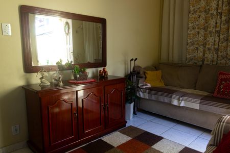 Sala de casa à venda com 3 quartos, 261m² em Santo Cristo, Rio de Janeiro
