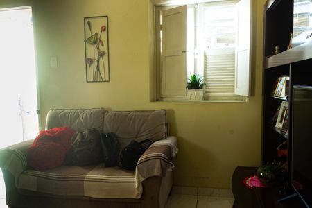 Casa à venda com 261m², 3 quartos e 2 vagasSala