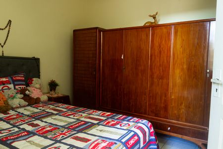 Casa à venda com 261m², 3 quartos e 2 vagasQuarto 2