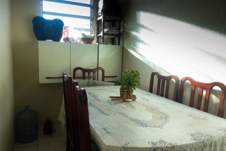 Casa à venda com 261m², 3 quartos e 2 vagasDetalhe Sala