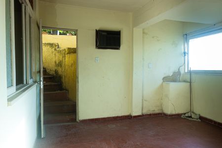 Casa à venda com 261m², 3 quartos e 2 vagasStudio