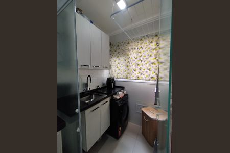 Apartamento à venda com 60m², 2 quartos e 1 vaga Apartamento à venda com 60m², 2 quartos e 1 vagaÁrea de Serviço