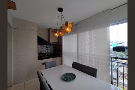 Apartamento à venda com 60m², 2 quartos e 1 vaga Apartamento à venda com 60m², 2 quartos e 1 vagaVaranda gourmet
