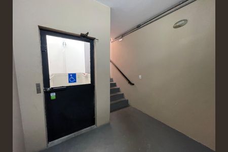 Casa de condomínio à venda com 80m², 2 quartos e 2 vagas Casa de condomínio à venda com 80m², 2 quartos e 2 vagasÁrea comum